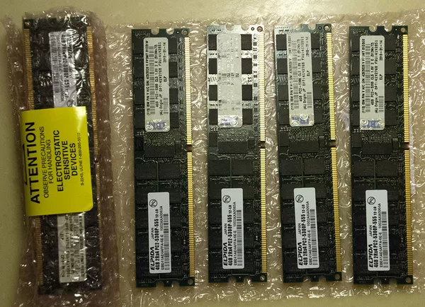 8 x 4GB DDR2 ECC Registered Server Type Memory 2