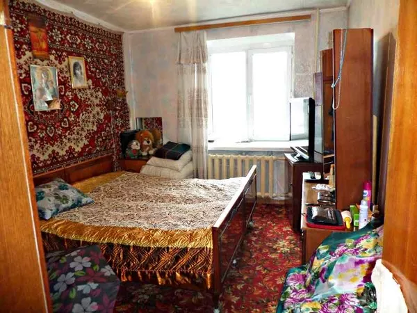 Продам 2-х комнатную квартиру ул. Славского 4