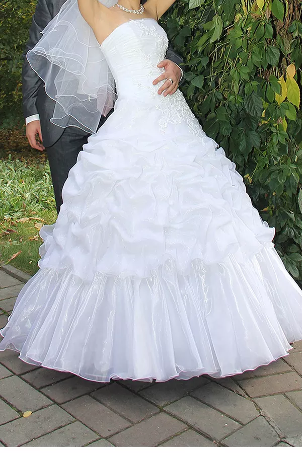 продам белое свадебное платье