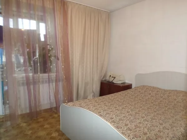 Продам 3-х комнатную квартиру по улице Молдагуловой 4