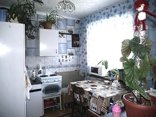 Продам 2-х комнатную квартиру р-н парк «Кирова»,  ул. Тохтарова 47 4